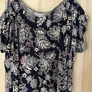 WESTPORT NAVY FLORAL TOP